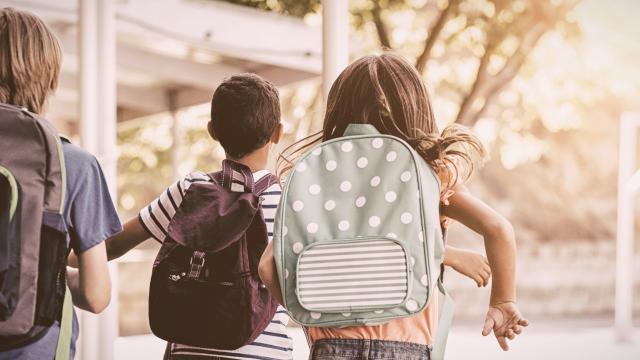 Jak wspierać nastolatka w obliczu trudnych i niepokojących wydarzeń